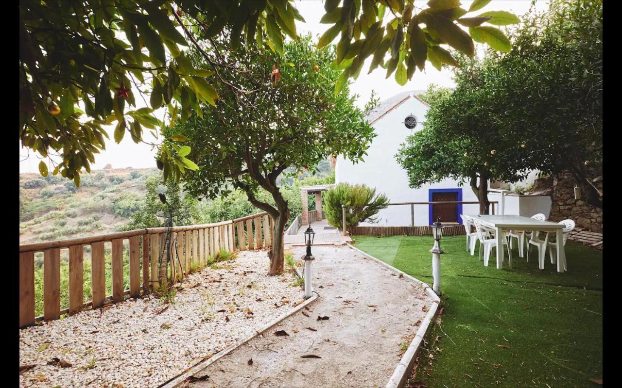 Casa Rural Entre Ojen Y Marbella Exterior photo